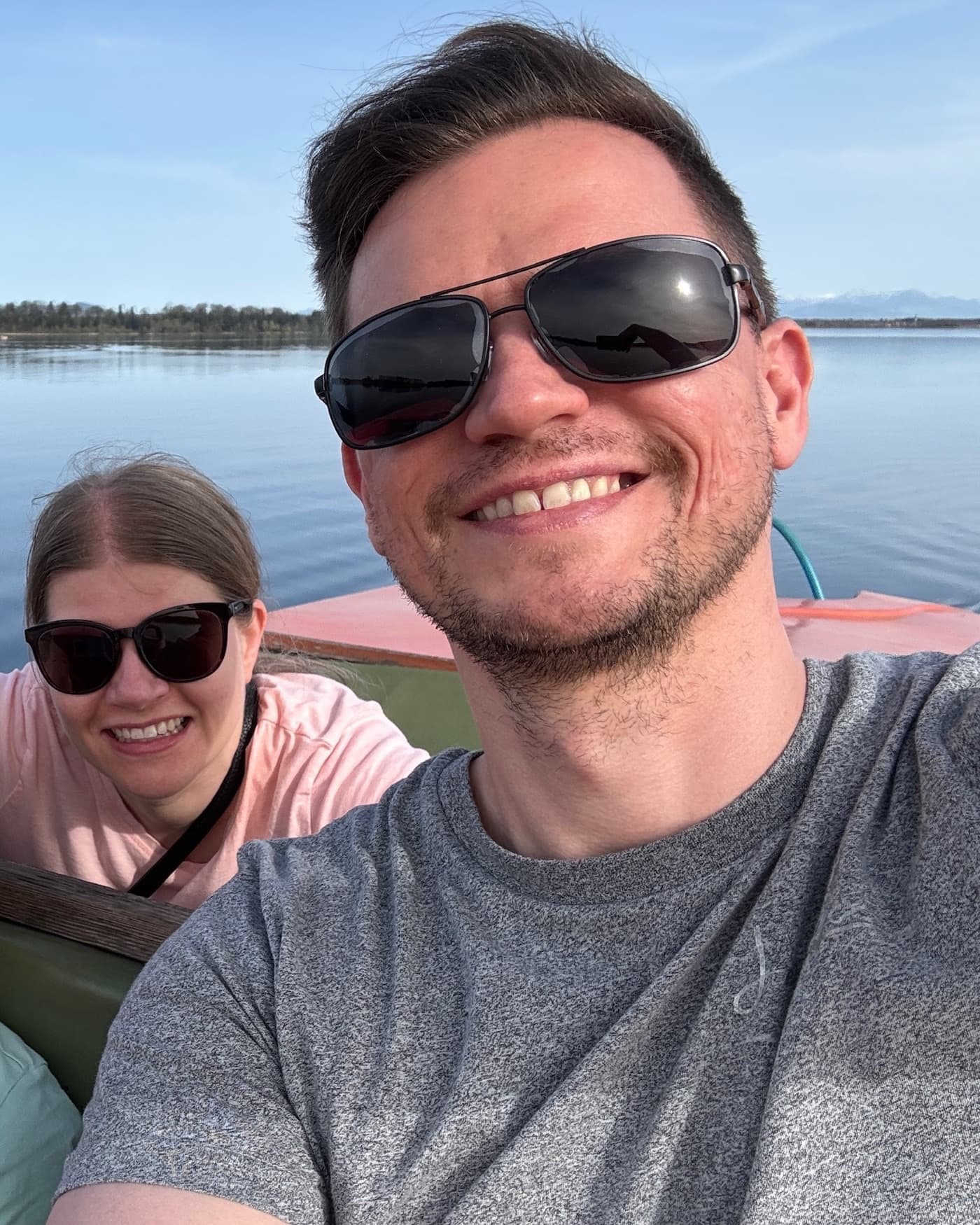 Sven und Janine am See